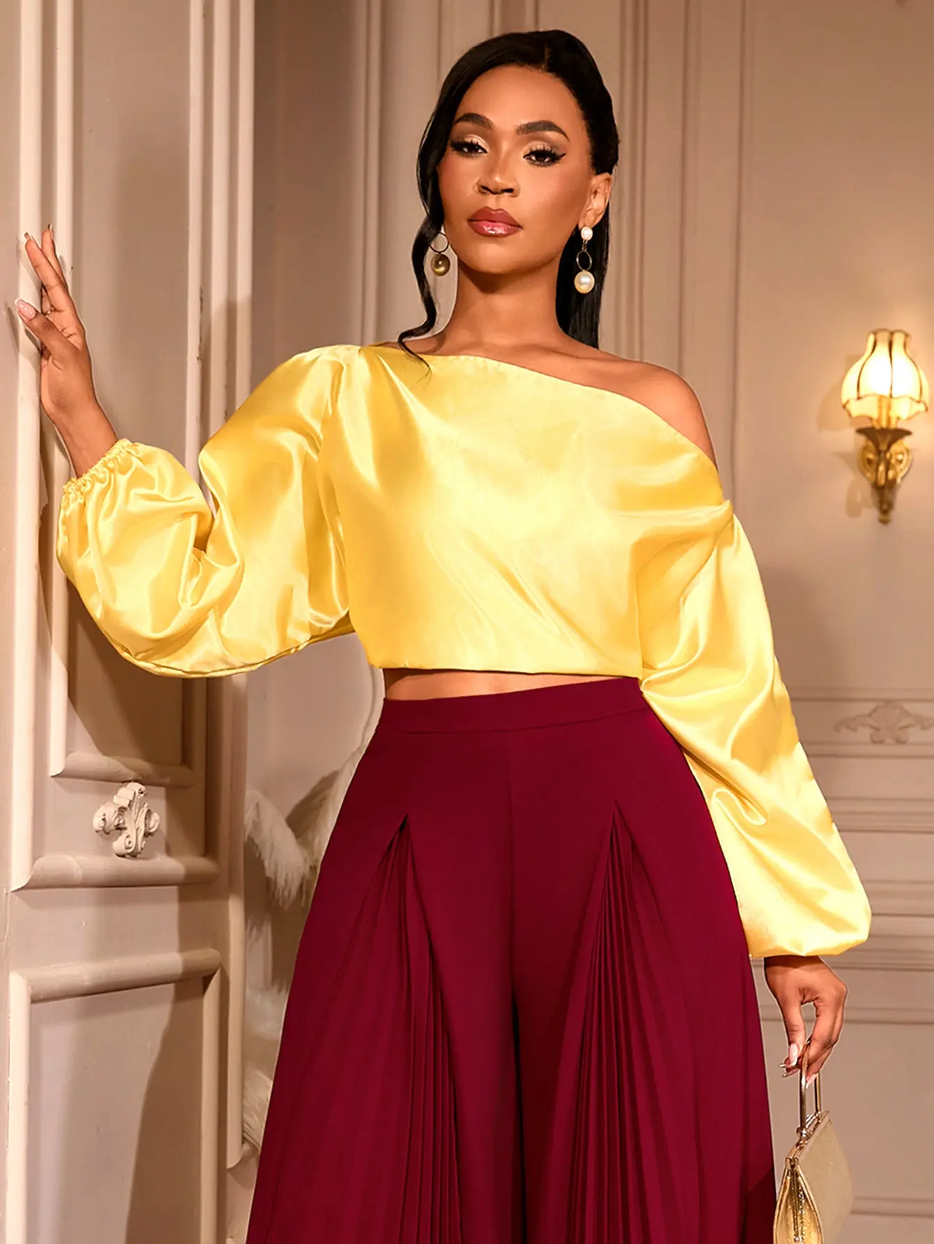 One Shoulder Balloon Puff Sleeve Cropped Blouse