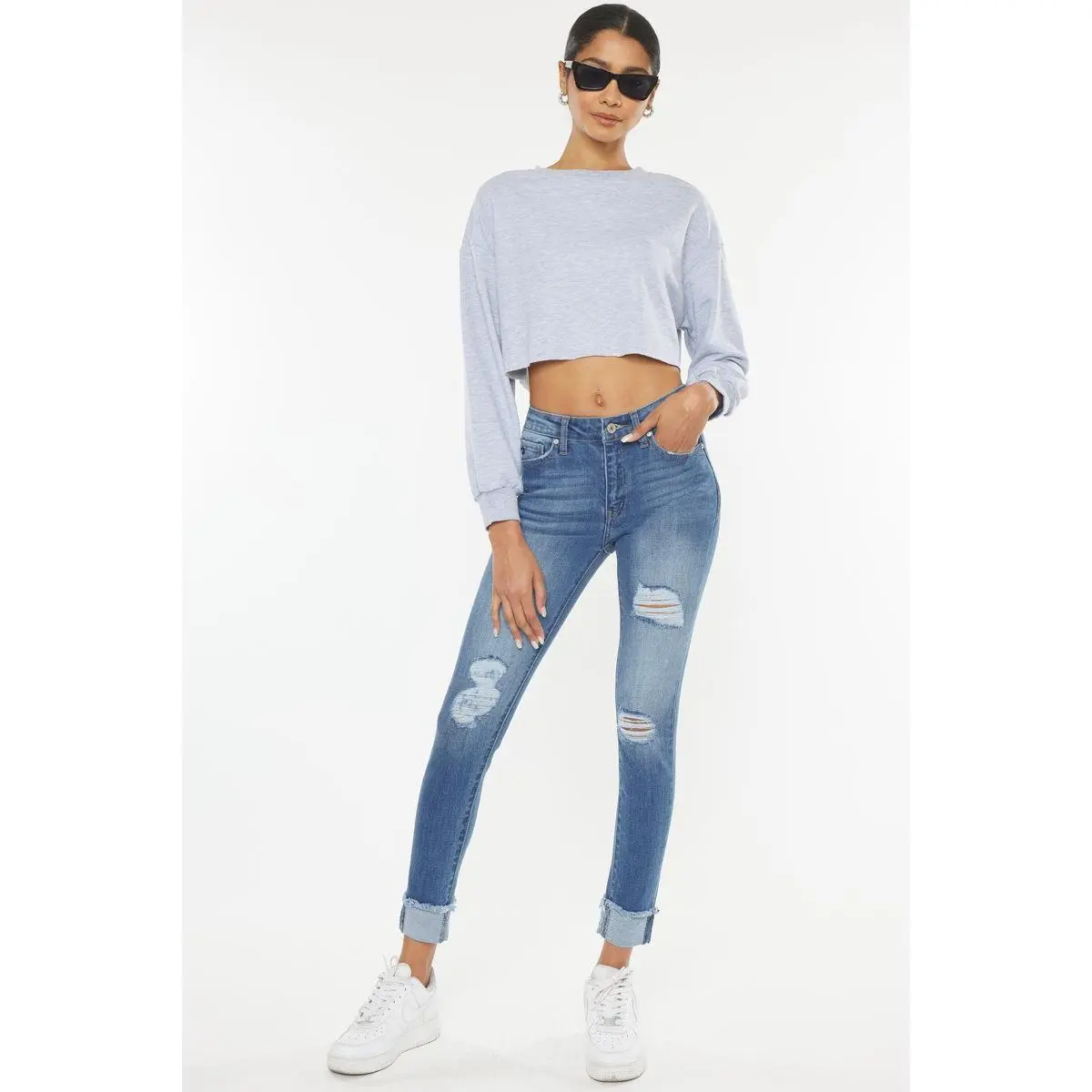 KanCan Jeans Medium Wash Distressed