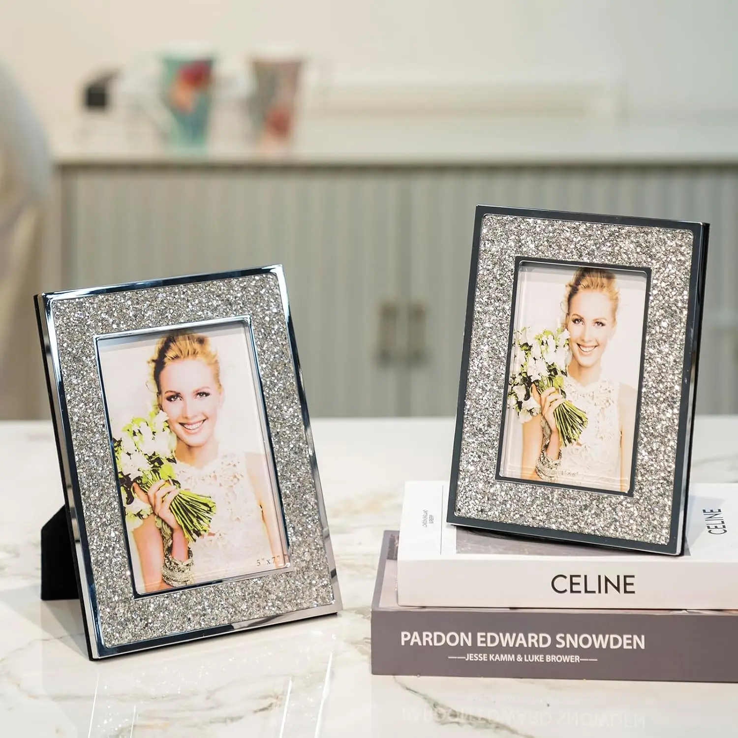 Silver Modern European Metal Photo Frames - Desktop Decor for Wedding, Family Display, Home Living Room & Office Use
