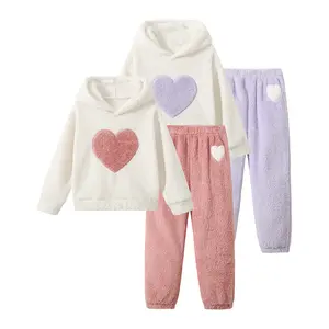 4-piece girl winter fashion hooded fleece suit 4-14-year-old girl with heart-shaped print cute fashion skin-friendly fleece warm children's long-sleeved tops and trousers children's wear