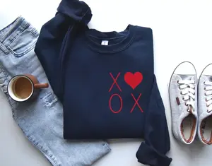 XOXO Heart Valentine's Day Sweatshirt, Women's Crewneck,Trendy Graphic Sweatshirt Long Sleeve Tops Pullover