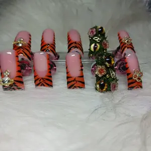 Jungle Cat Press Ons