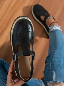 PU Leather Loafers with Metal Buckle, Thick Sole Design, Retro British Vintage Style, One-Click Easy Wear, Casual Commute Shoes, Walking Shoes