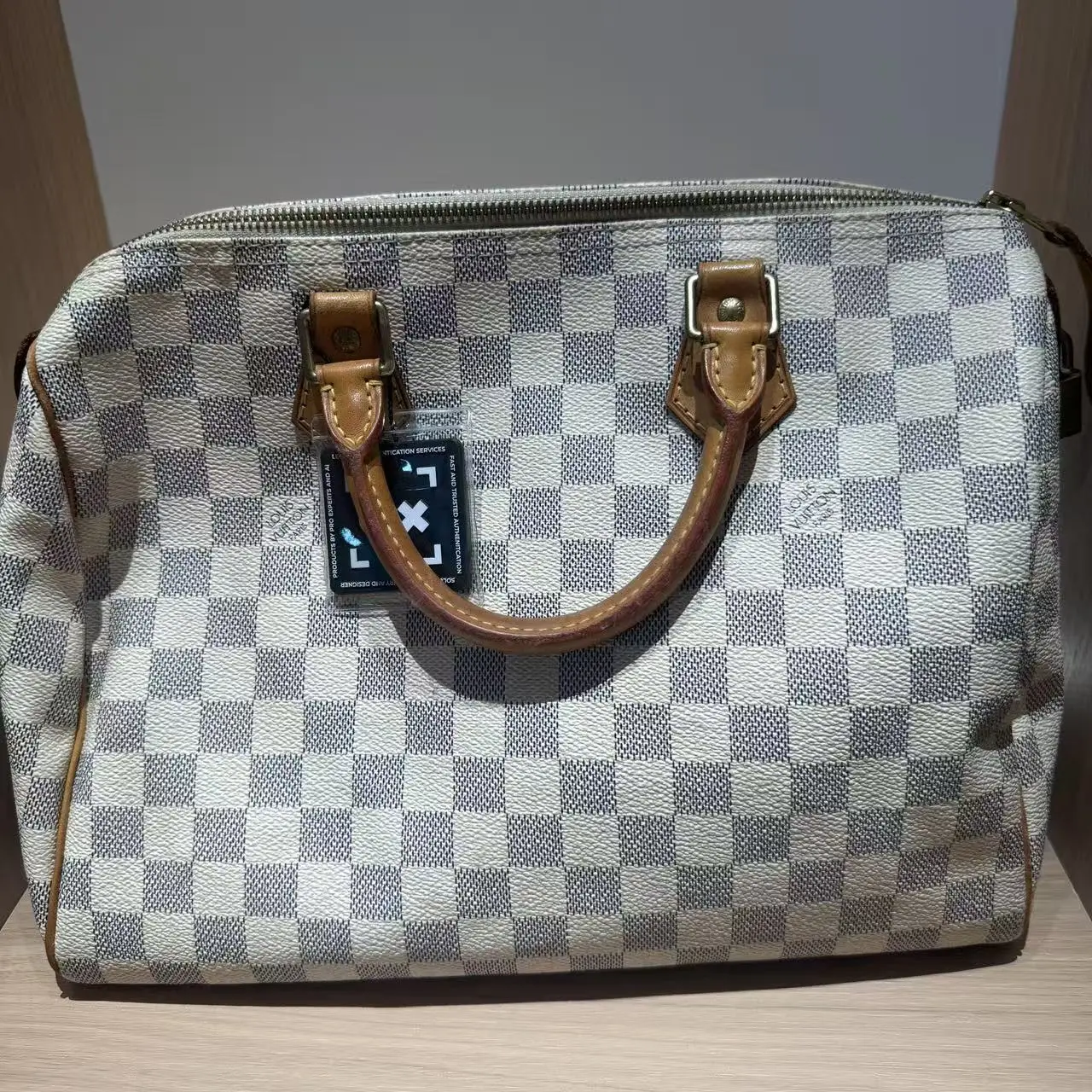 Pre-owned Louis Vuitton leather Tote Bags Damier Azur Speedy 30 Handbag with bag charm