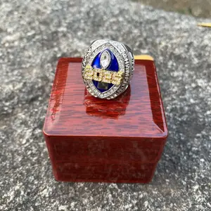 2025 Hottest Fantasy series fans football championship ring with wooden box packed for mens best christmas gift