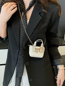 Elegant Metal Chain Decor Shoulder Crossbody Bag, Fashion Rhombic Design, Perfect Daily Use, New Handheld Small Square Bag, Stylish Crossbody Bag