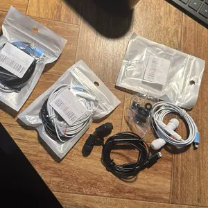 2-pack headphones lightning