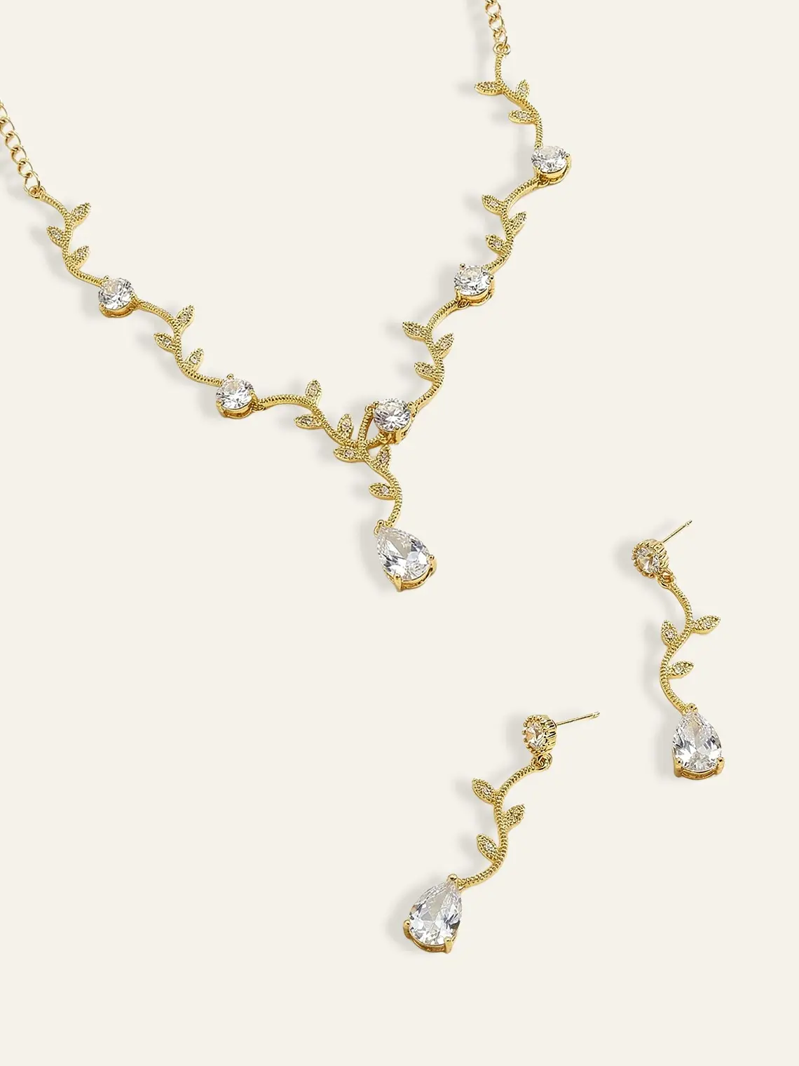 Azazie 2-Piece Wavy Crystal Vine Jewelry Set - Bling, Box Set, 20.47 Inches Choker Necklace with Adjustable Lobster Clasp, 1.89" Earrings for Formal Evening Parties