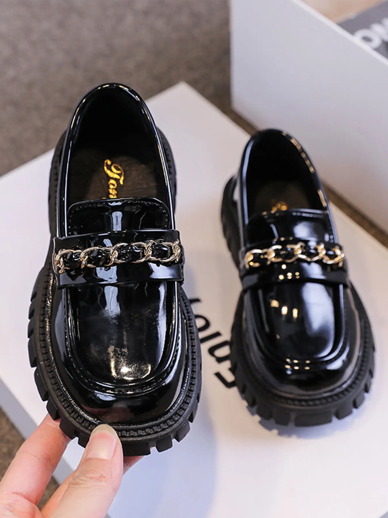 Shiny Chain Decor Loafers, Slip On Loafer, Leather Texture Thick Sole Flatform, Soft Bottom Comfortable Versatile Unique Style Footwear, PU Leather Shoe