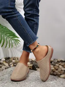 Breathable Hollow Out Slippers, Soft Sole Summer Mules, Floral Pattern, Casual Style, Multi-Color Options, Ideal for Middle Aged Women, Footwear
