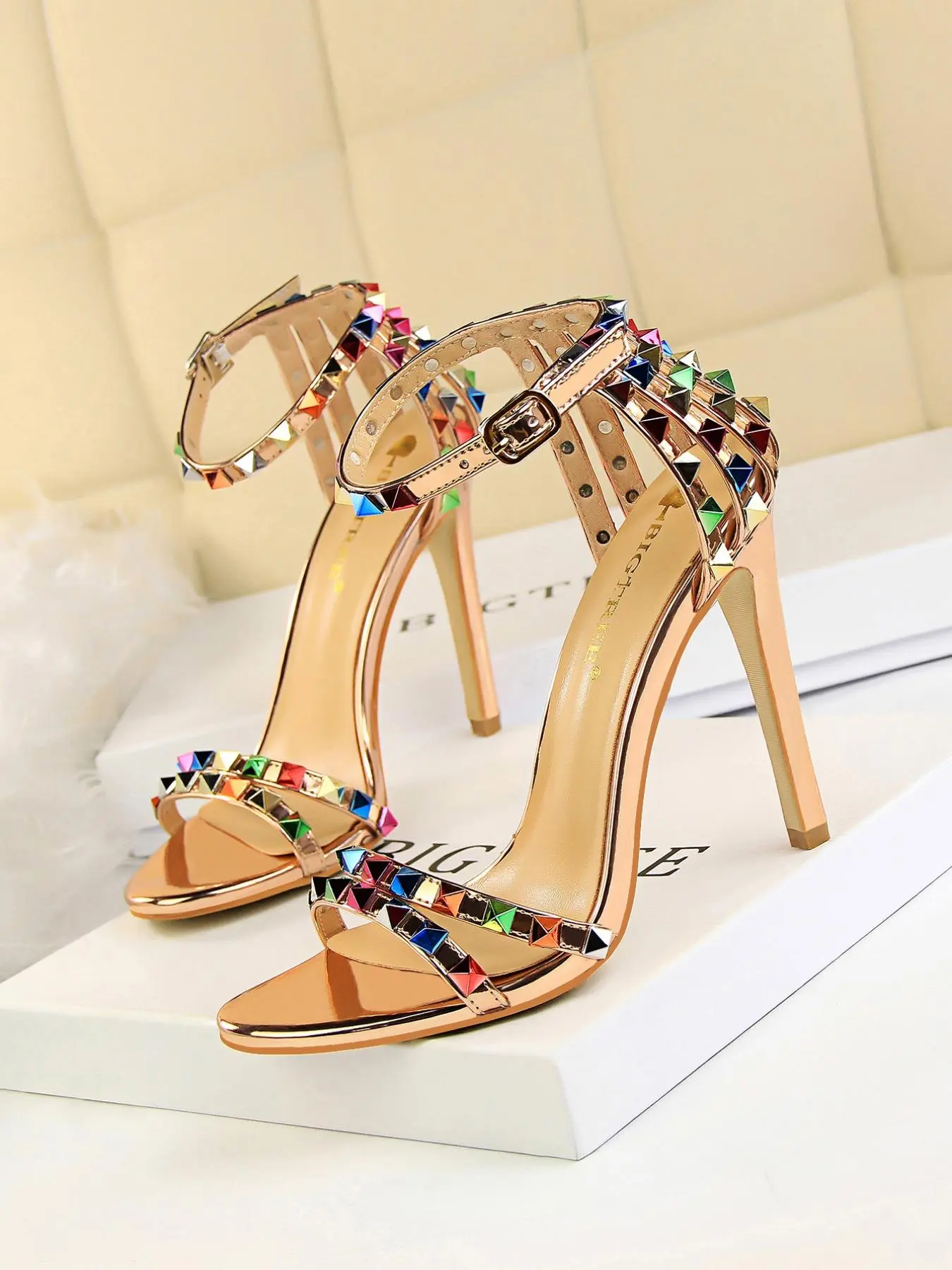 Women's Fashionable Studded Decor Design Stiletto Heels, Valentine's Gifts for Her, Elegant Heeled Sandals for Party, Banquet, Fashionable Shoes for Daily Wear, Strapy Sandal