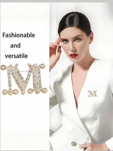New Letter Luxury Lapel Pin Brooch, European Style Versatile Chest Flower, Trendy Alphabet Badge, 1pc High-End Suit Jacket Accessory
