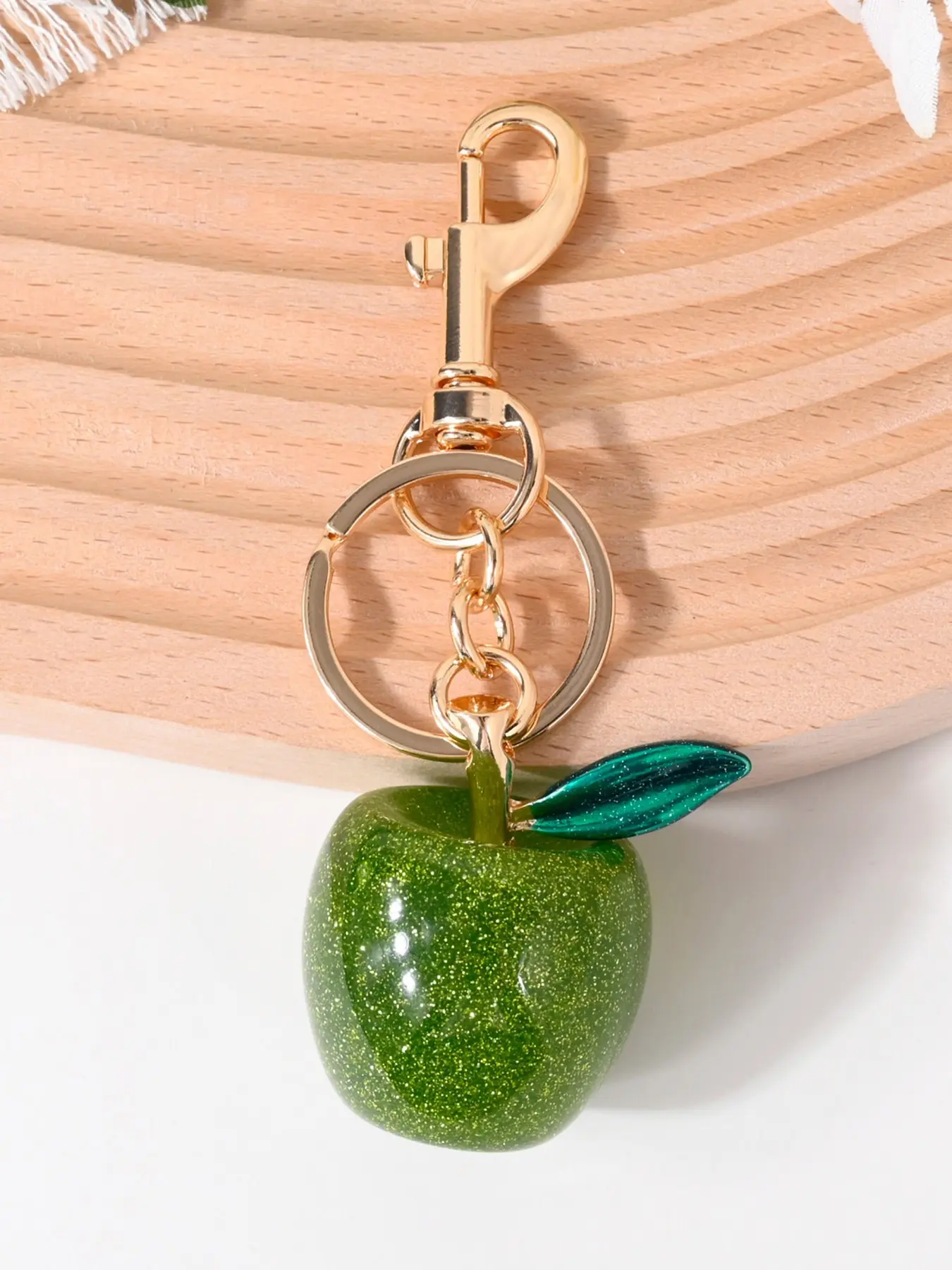 Cute and luxurious style sparkling pink apple shaped exquisite bag hanging keychain, lightweight and easy to carry, chain pendant, both decorative and practical, Bag Charms, Keychain For Bags, Cute Keychain Accessory