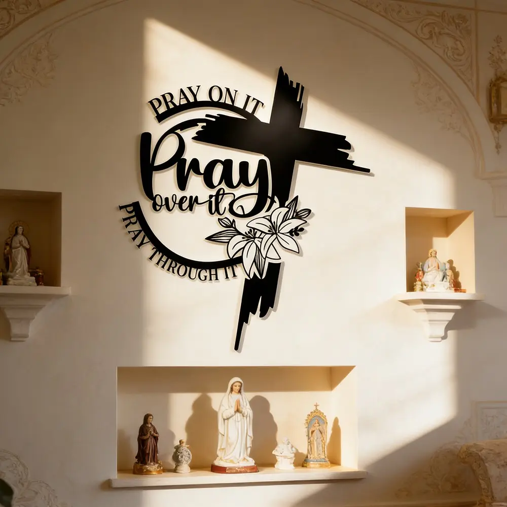 1 piece simple "Prayer" cross wall art - retro style metal logo with lily design, suitable for home, office, café and bar decoration - Religious Home Decor, Religious Decorations - durable iron, easy to hang - Stylish Religious Decor