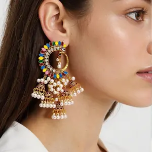A pair of oil dripping Bohemian style earrings with earrings，dangle earrings，ear stack，piercing stack，goddess jewelry，Featuring imitation pearl decoration and inlaid rhinestones, suitable for women to wear as a gift