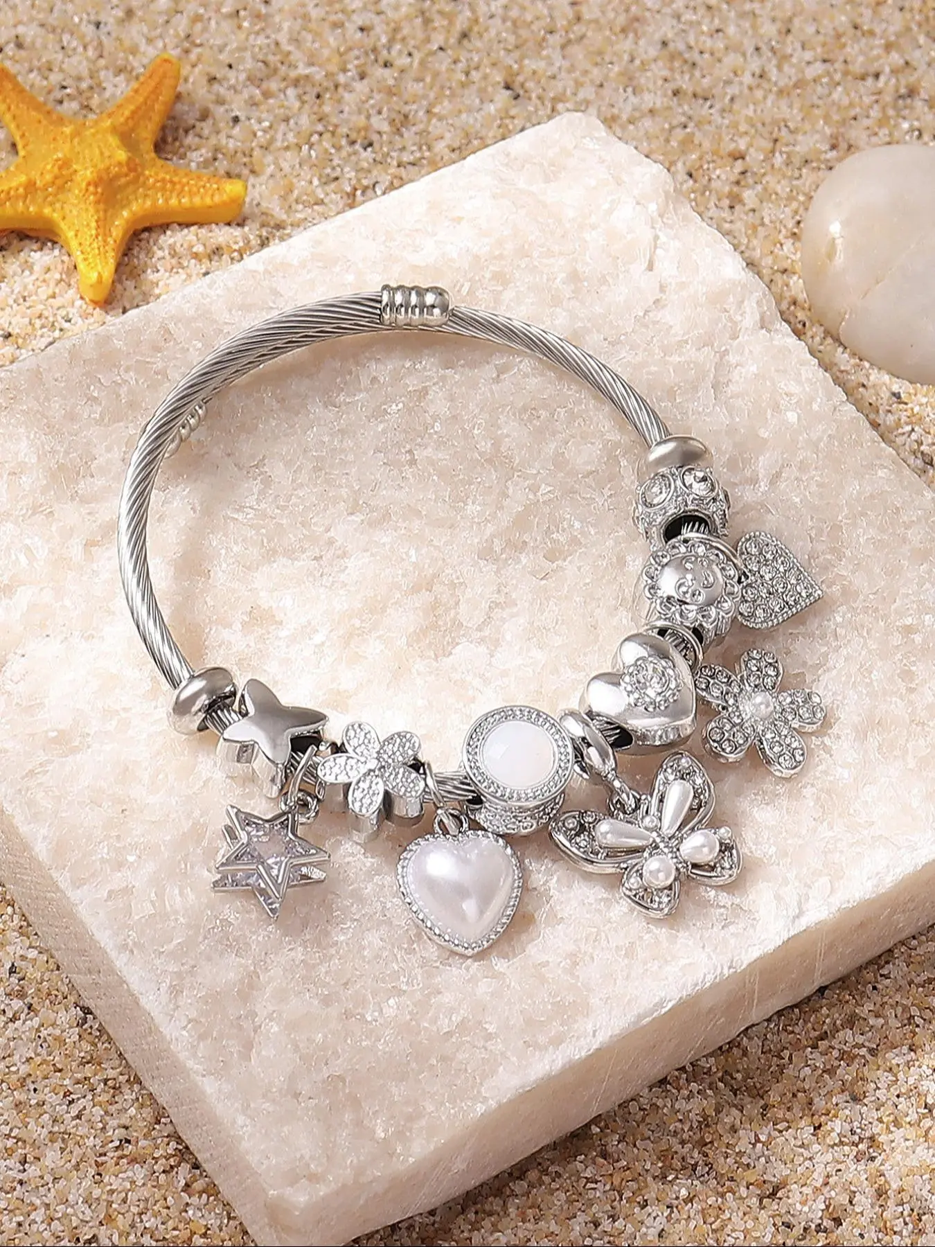 Rhinestone Decorated Bangle Bracelet, Rhinestone Decor Bangles, Heart Charm Bracelet, Jewelry for Women & Girls, All-match Jewelry for Birthday Gift, Stainless Steel Bracelet