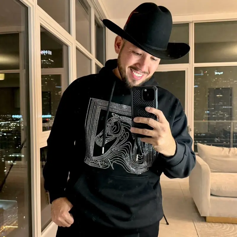 RHINESTONE HOODIES (FITTED)