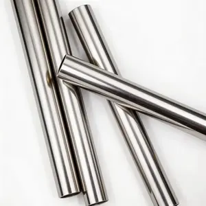 High-Temperature Kitchen Self-Adhesive Paper, Waterproof Oil-Resistant, Ideal for Cabinets, Splash Guards, Drawers, Durable and Easy to Clean