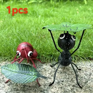1 /2 wrought iron cartoon ant decorative outdoor statue, suitable for carved iron ant decoration in gardens and terraces.