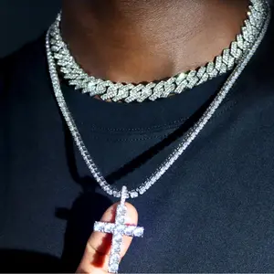 AURA Edit Store shop logo