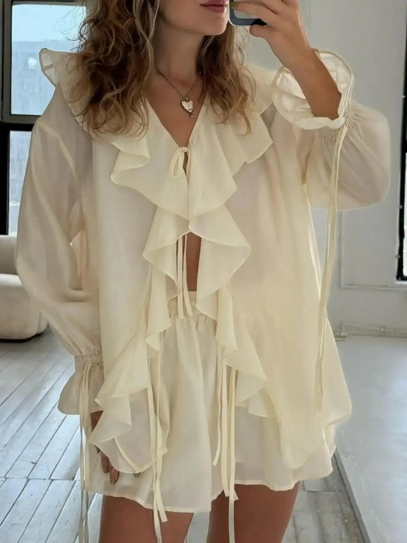 Women's Solid Ruffle Trim Loose Baggy Blouse & Shorts Two-Piece Set, Casual Long Sleeve Top for Daily Wear, Ladies Outfits Summer date night brunch outfit flattering stylish sophisticated