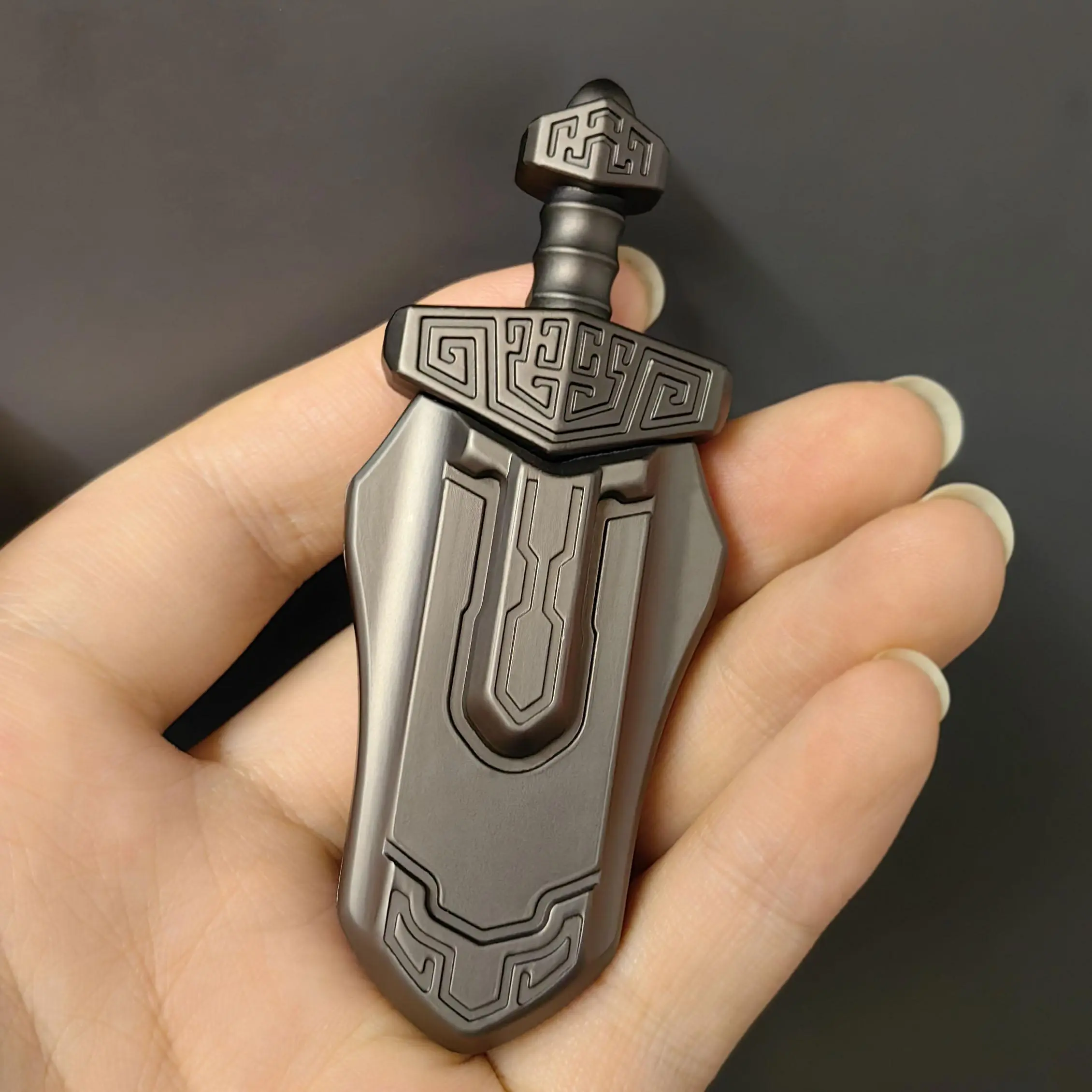 EDC Sword decompression toys Fidget Sliders Fidget Toys Stress Relief Gadgets Stress Relief Fidgets Stress Reliever Fidgeting For Adults Magnetic Metal Toys Anti-anxiety Offi