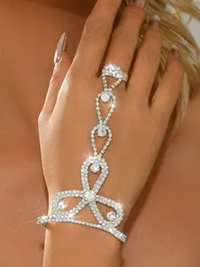 Bling Bridal Hand Chain Bracelet Ring, Luxury Rhinestone Full Diamond Hand Jewelry, Wedding Party Gift, Elegant Accessory for Special Occasions, Rhinestone Bombshell