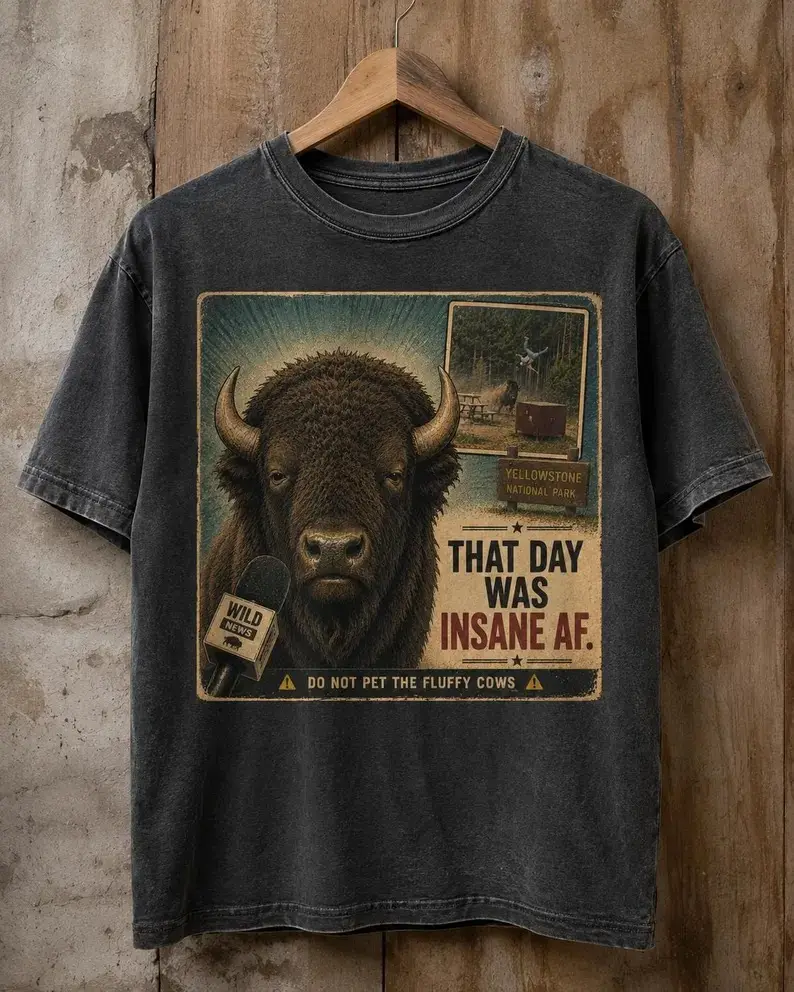 Funny Do Not Pet the Fluffy Cows Shirt, Bison T-Shirt, Yellowstone Wildlife Graphic Tee, Vintage Buffalo National Park Gift