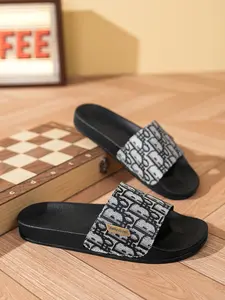 Men's Ultra-Light Breathable Asymmetrical Sandals, Casual PVC Indoor Slippers, Summer Anti-Slip Beach Shoes, Wide Fit, All Seasons Footwear