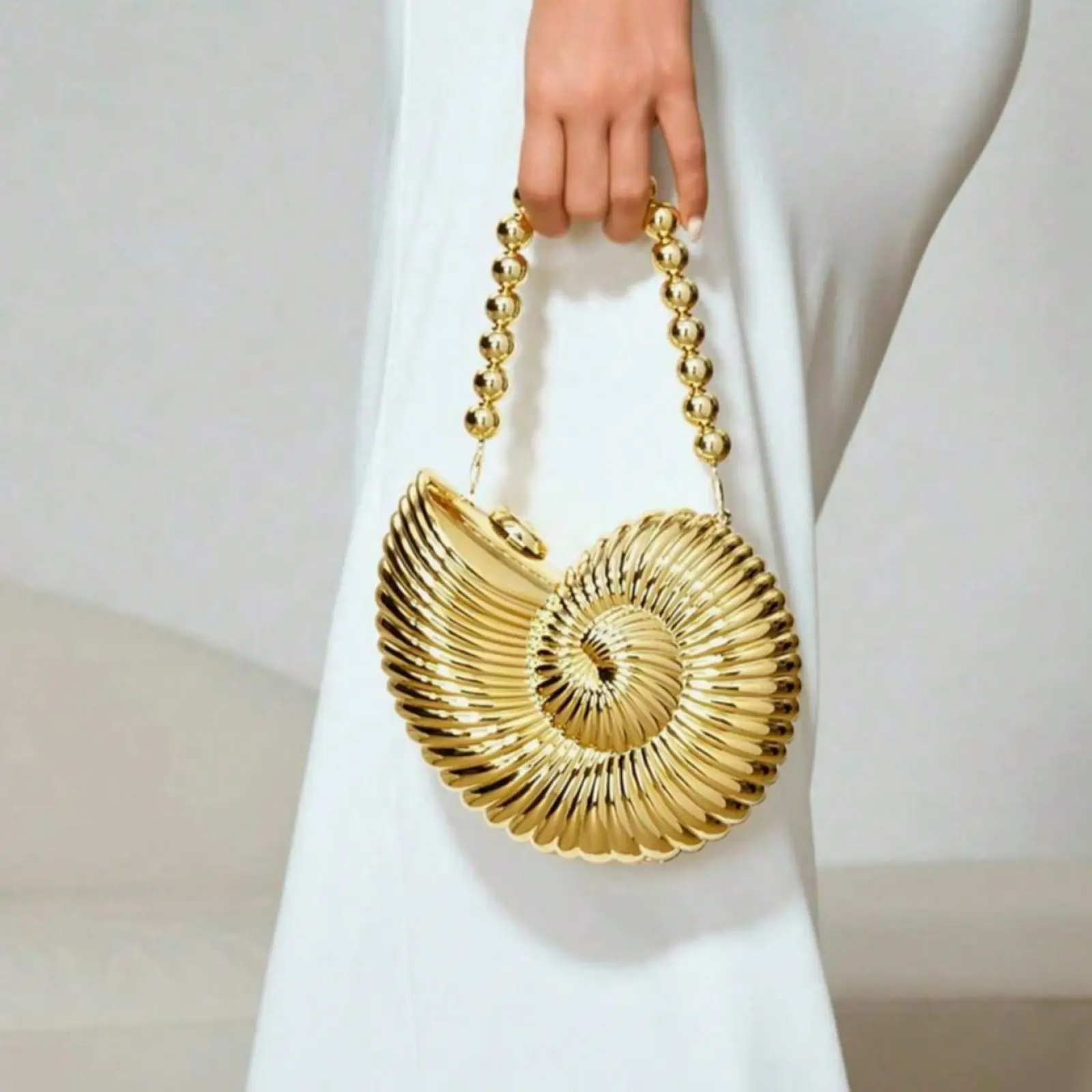 Golden Conch Shaped Shoulder Bag, Detachable Shoulder Strap, Fashionable Lipstick Pouch, Elegant And Fashionable Crossbody Bag, Evening Clutch Purse, Suitable for Party Outings