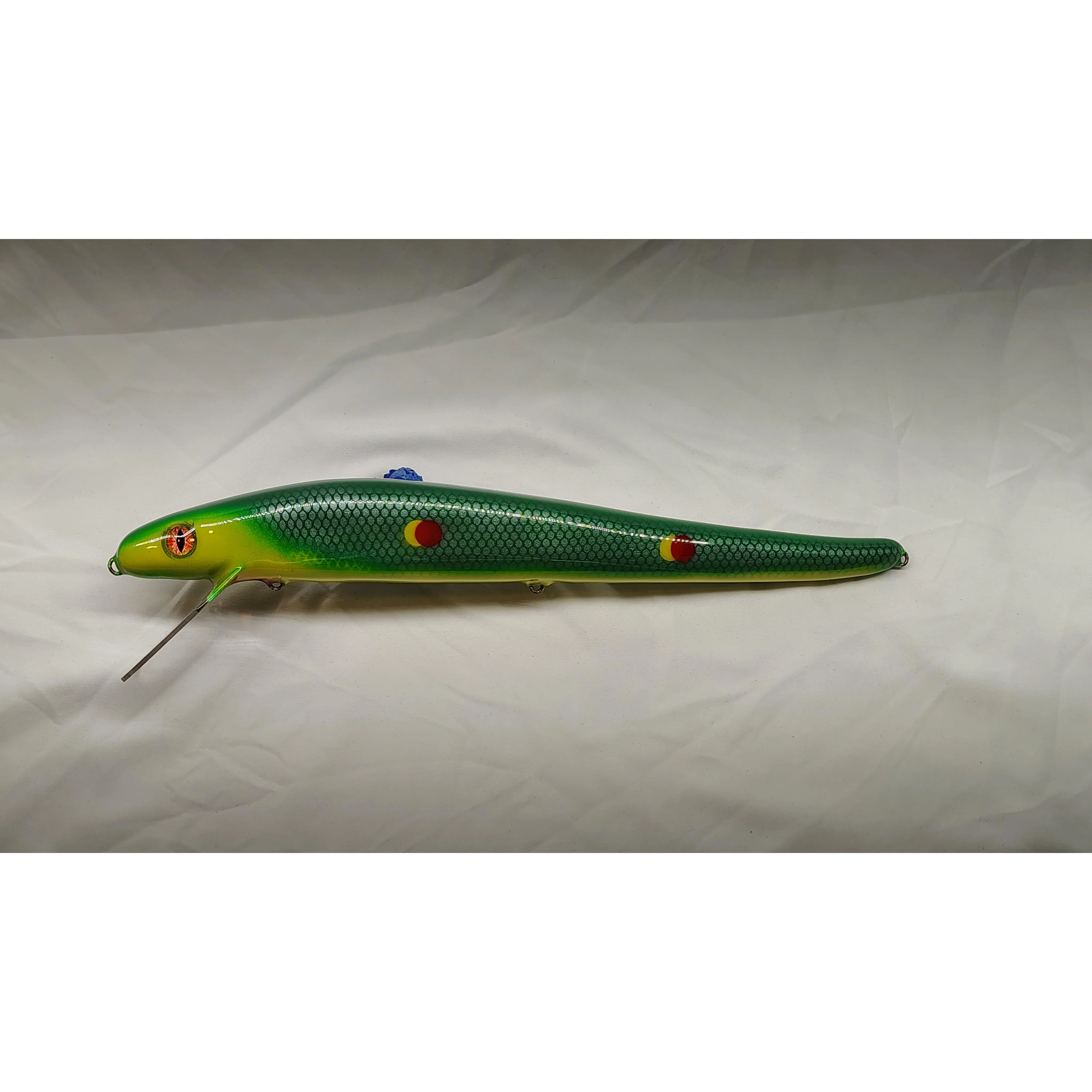 St. Lawrence Leviathan – 16” Deep Trolling Muskie Lure (St. Lawrence Frog) (skinny)