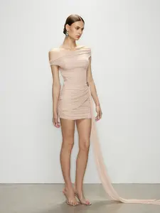 Hourglass - Light Pink