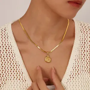 Women's 18 Karat Gold-Plated Stainless Steel Snake Bone Statement Chain Necklace with Conch Pendant - Elegant Daily Wear, Vacation Beach Gold-Tone Costume Jewelry Accessory, Gold Statement Chain, Gold-Tone Necklaces