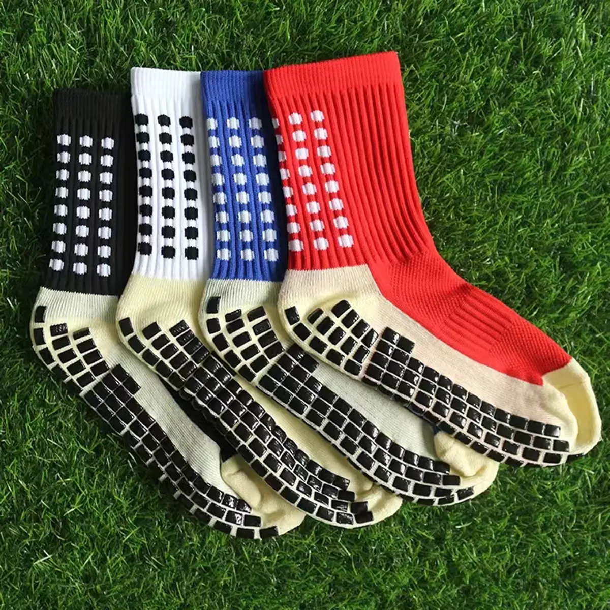 Athletic Socks, Compression Socks with Silicone Grips & Cushioned Sole, Socks for Boys Girls, Perfect for Basketball Training & Hiking