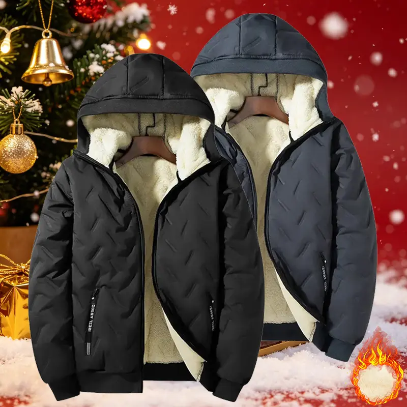 Men’s fleece jacket with zippered pockets and hood, warm fleece lining