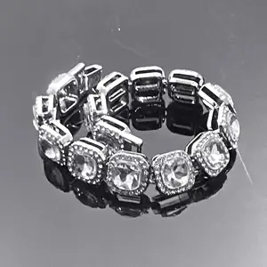 Light luxury rock candy diamond bracelet ins hip-hop bracelet for men and women versatile high-end full diamond bracelet friendship money