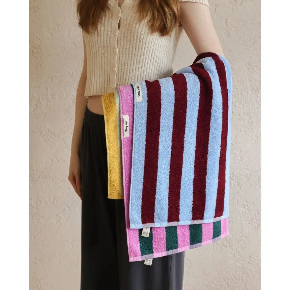 Retro Striped Plush Cotton Bath Towel – Soft & Absorbent