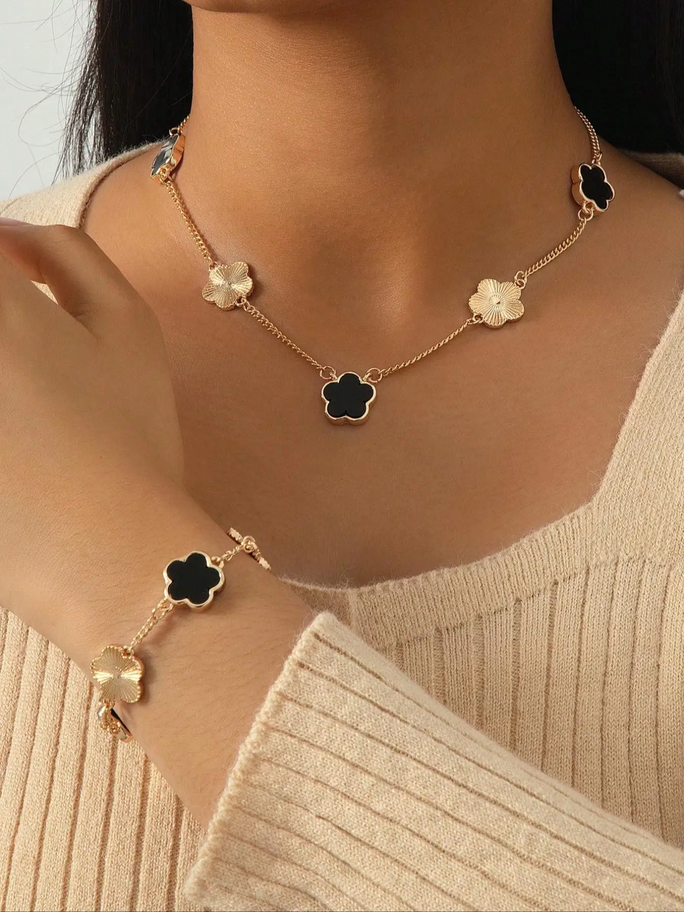 Women's Elegant Fashion Flower Charm Jewelry Set, Pendant Necklace & Bracelet, Casual 2025 New Trendy Matching Fashionable Jewelry Set for Party, Dail
