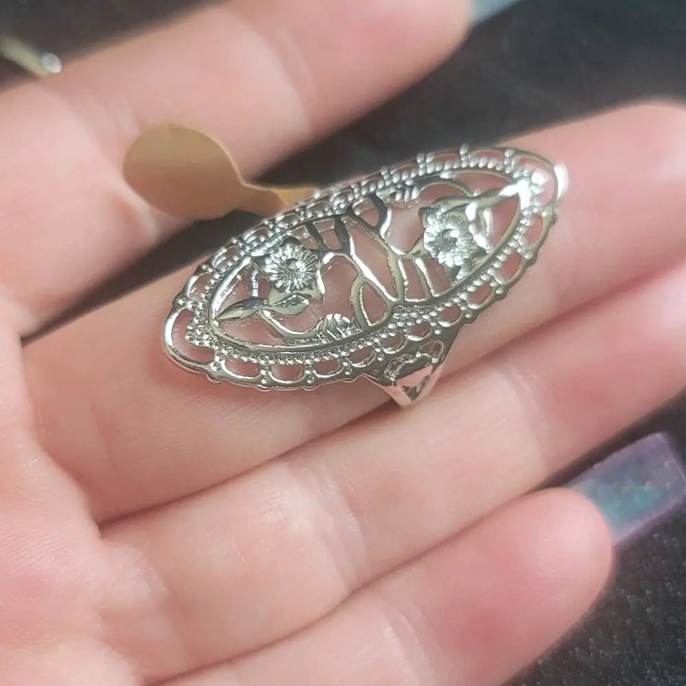 Vintage Flower Pattern Rings