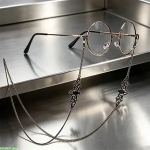 Spectacle Retainer Chain, Vintage Gothic Hollow Bat Pattern Metal Eyewear Cord Equipped With Flexible Rubber Connector Tips, Wear Resistant Anti Slip Glasses Strap For Daily Outfit Cosplay Party And Outdoor Daily Trips