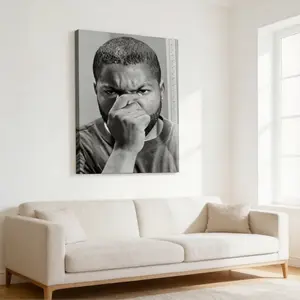 Funny Bathroom Movie Poster Poster Canvas Oil Decor Wall Art Painting Modern Aesthetic Print Decoration Waterproof Gift Idea for Home Preferred Gift Giving Option