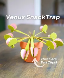 3d Printed Venus Snack Trap-The leaves are snack chip bag clips! Perfect for a gift, kitchen, or anywhere you need bag clips and some greenery!!