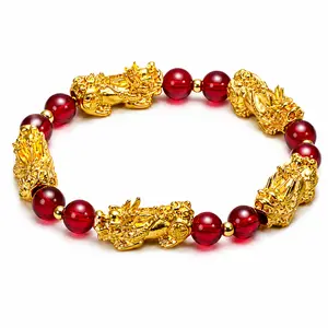 Lucky Feng Shui Pixiu Bracelet for Men & Women, Exquisite Red Glass Bead Bracelet with Golden Pi Xiu, Wealth Attraction Prosperity Protection Jewelry, Adjustable Elastic Bohemian Bracelet Gift for Good Fortune