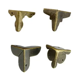 Three-sided iron corner trim, antique-style corner trim, wooden box hardware accessories, corner brackets, luggage iron corner guards, vintage corner trim
