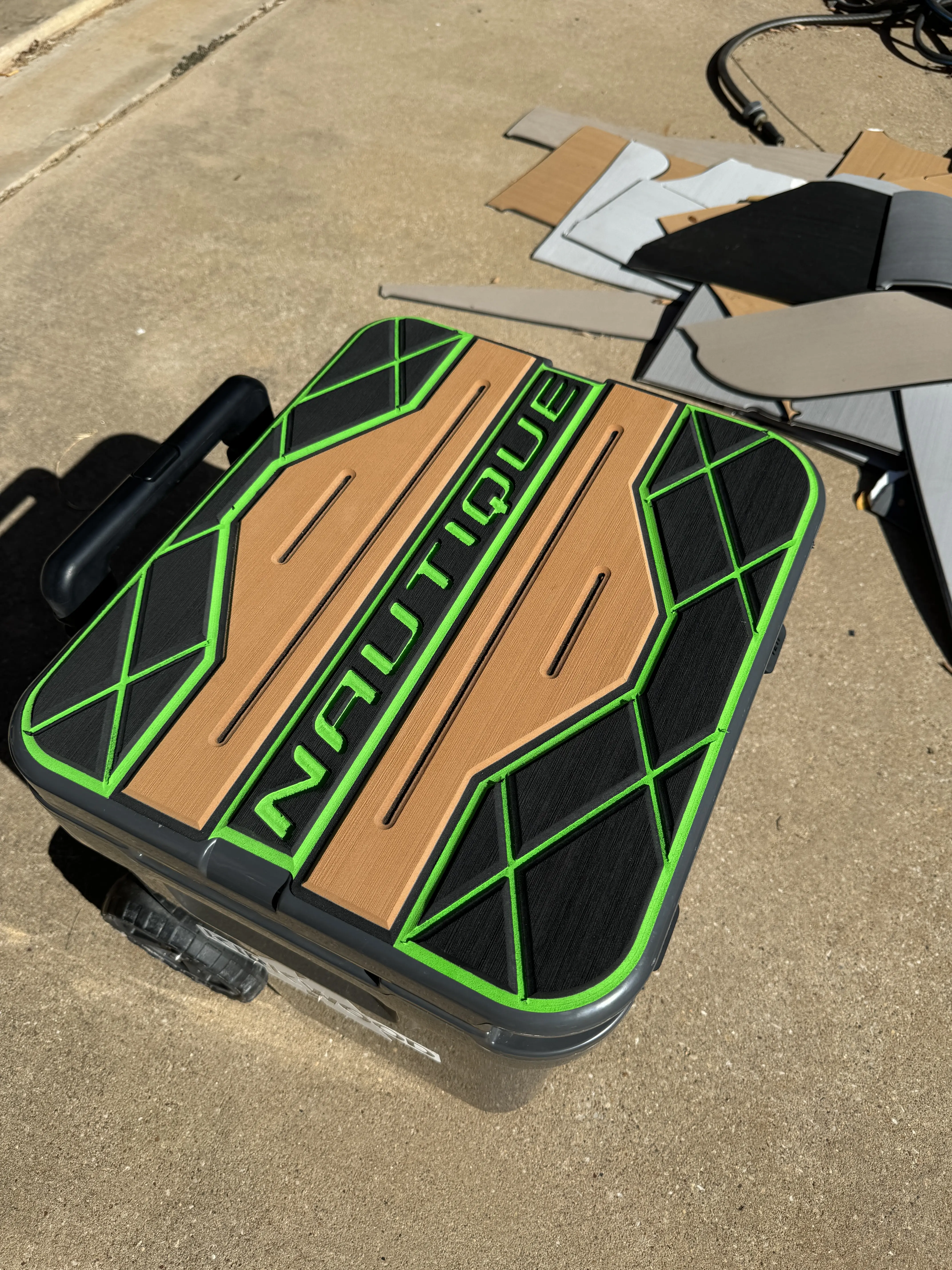 Cooler topper