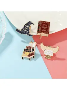 1pc Creative Book Series Academic Style Inspirational Badge Student Personalized English Alphabet Book Cartoon Brooch