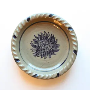 Sunflower Hand Painted Pottery Pie Plate