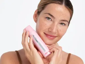 Skin Gym Radio Frequency Glowlit EMS KBeauty 5-in-1 Facial Tool for Lifting Firming with RF MFIP LED Light Therapy