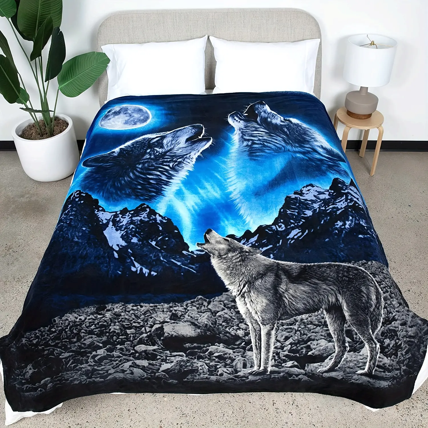 280GSM Retro Vintage Super Soft Fading-Resistant Flannel Wolf Throw Blanket, Fluffy Animal Artwork Art Print, Howling Wolf & Majestic Mountain Design, All Season Bed Warmer, for Bedroom, Sofa, Fluffy Blankets, Animal Artwork Blankets