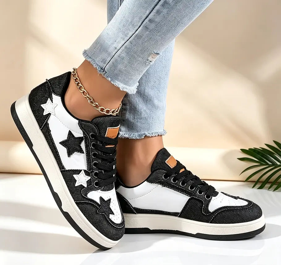 Women's Star-Embellished Multi-Chromatic Graphic Low Top Closed Trainers - Casual Sporty Street Style Footwear for Walking, Training, Sporty Chic Ankle Wear, Low Top Footwear, Casual Lifestyle Footwear